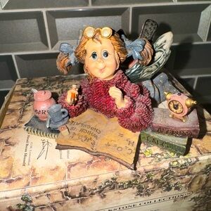 Boyds Bears Wee Folkstone Collection Estudious " Cram" Faeriebaum  4E/4590